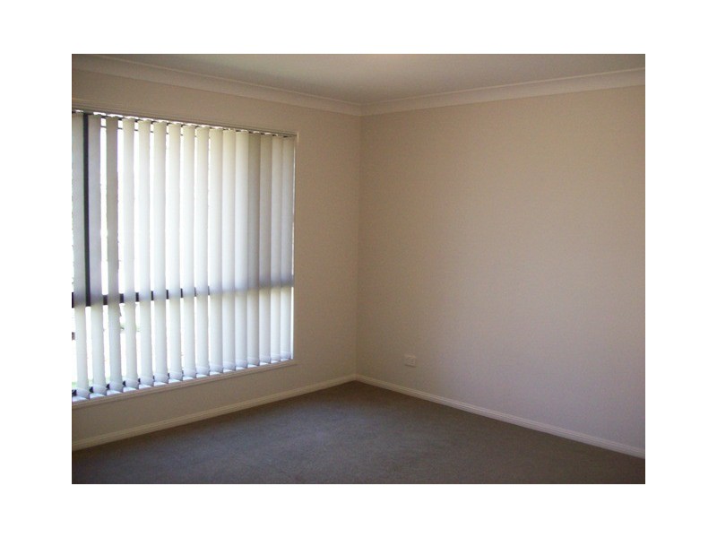 13 Jerome, Augustine Heights QLD 4300