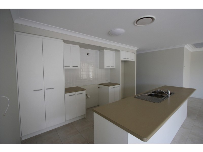 Augustine Heights QLD 4300