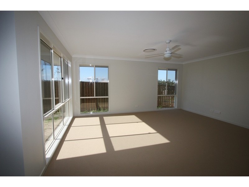 Augustine Heights QLD 4300