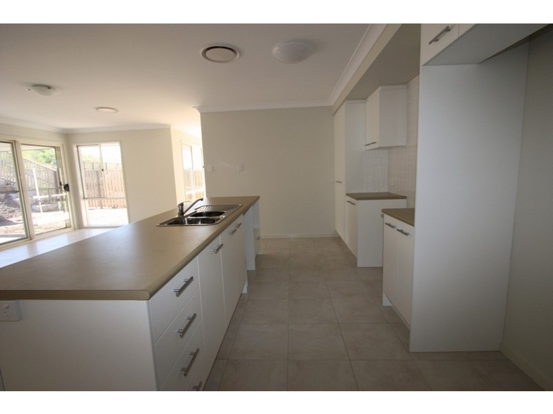 Augustine Heights QLD 4300