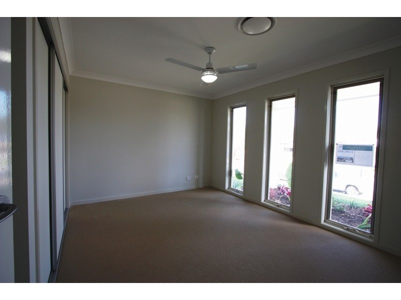 12 Ambrose Ave, Augustine Heights QLD 4300