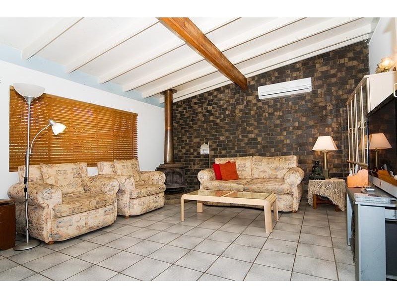 19 Meier Rd, Camira QLD 4300