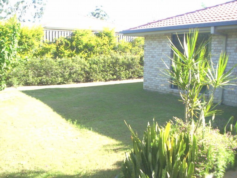 4 Bidford St, Springfield QLD 4300