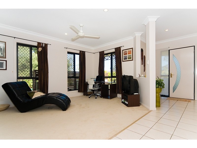 116 Lakeside Ave, Springfield Lakes QLD 4300