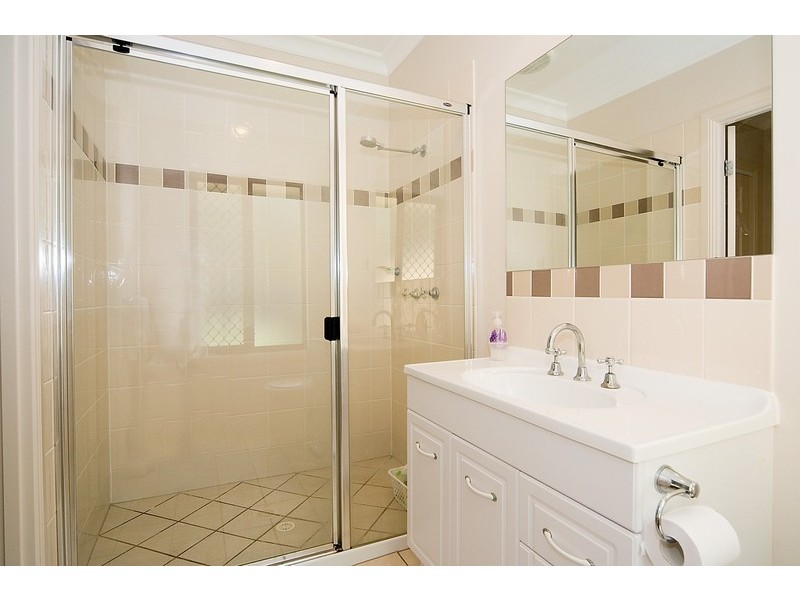 116 Lakeside Ave, Springfield Lakes QLD 4300