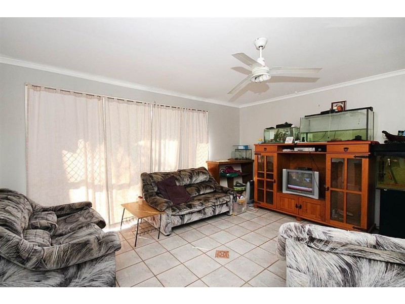 8 Josey St, Redbank Plains QLD 4301