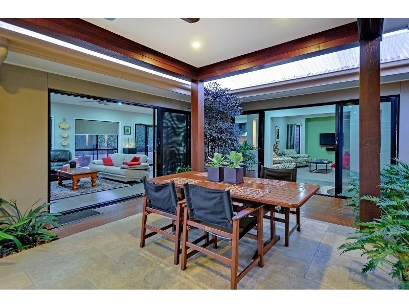 11 Botanic Crescent, Brookwater QLD 4300