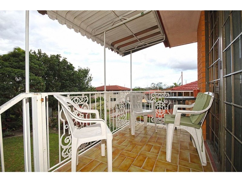 2 Fulton Street, Wishart QLD 4122