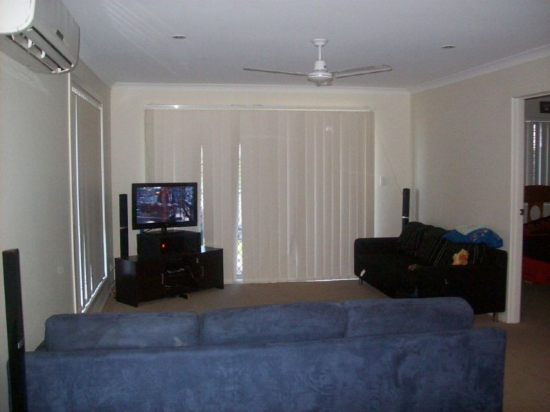 23 Ballow cres, Redbank Plains QLD 4301