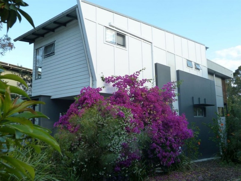 8/99 Brookwater Dr, Brookwater QLD 4300