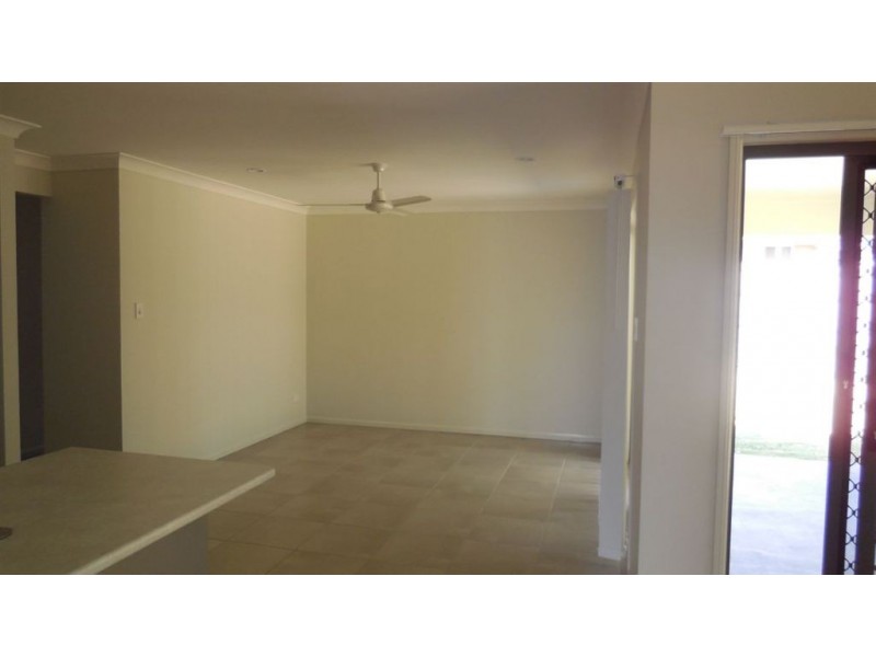 5 Karen Street, Redbank Plains QLD 4301