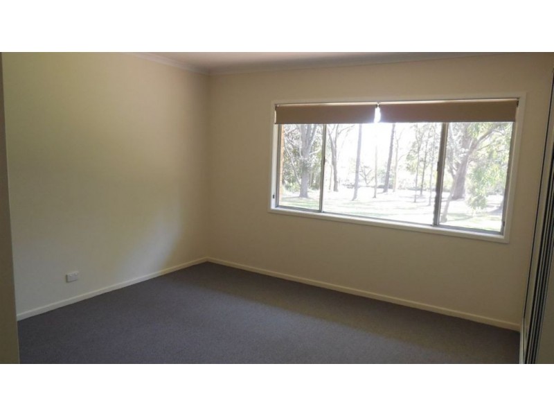 40 Freeman Rd, Durack QLD 4077