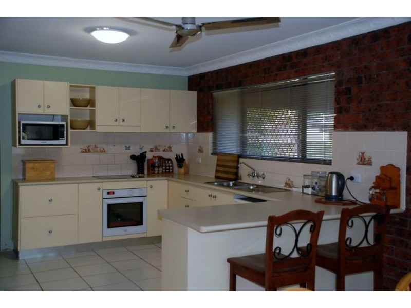 13 Heysen Court, Collingwood Park QLD 4301