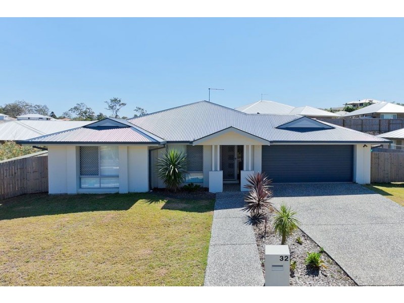 32 Columbia Drive, Bellbird Park QLD 4300