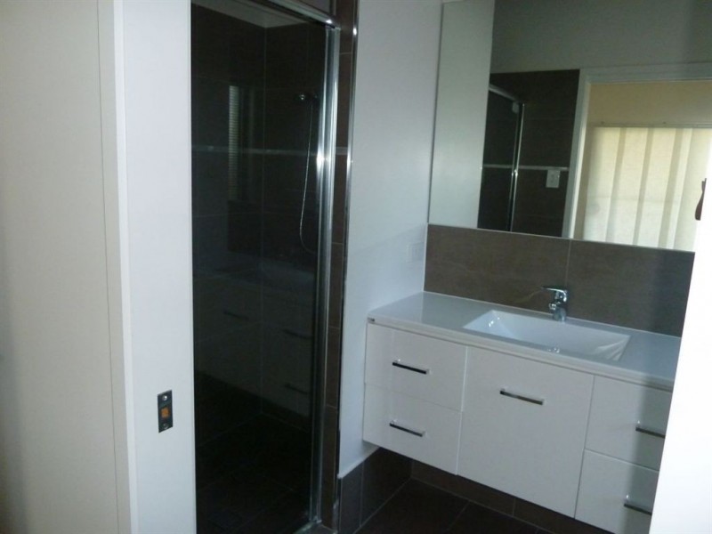 Augustine Heights QLD 4300