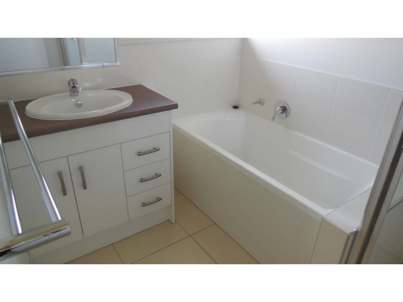 18 Renee Street, Redbank Plains QLD 4301