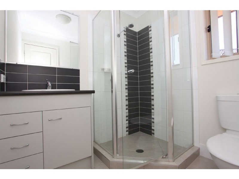 29 Valentine Circuit, Augustine Heights QLD 4300