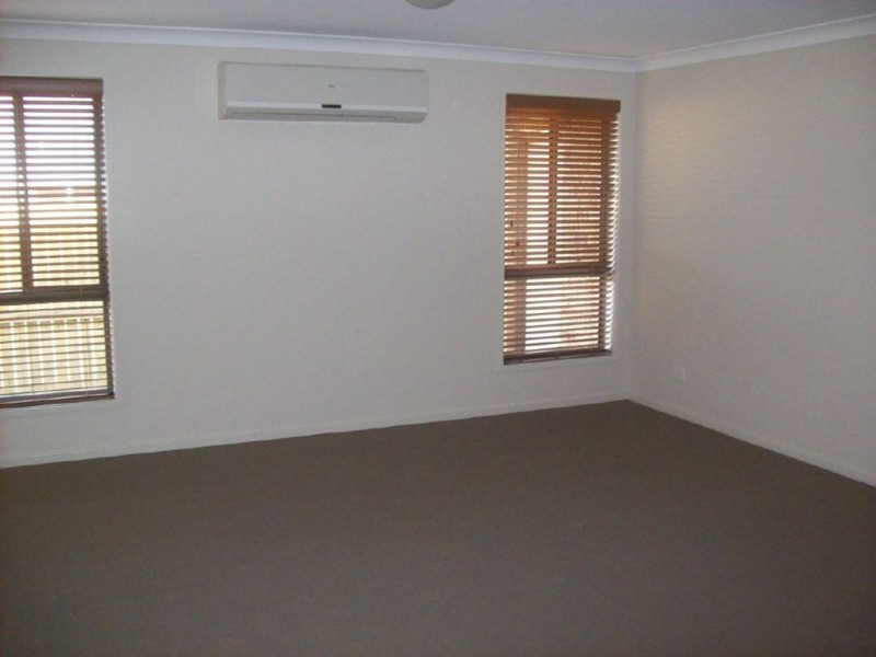 63 Valentine Cir, Augustine Heights QLD 4300