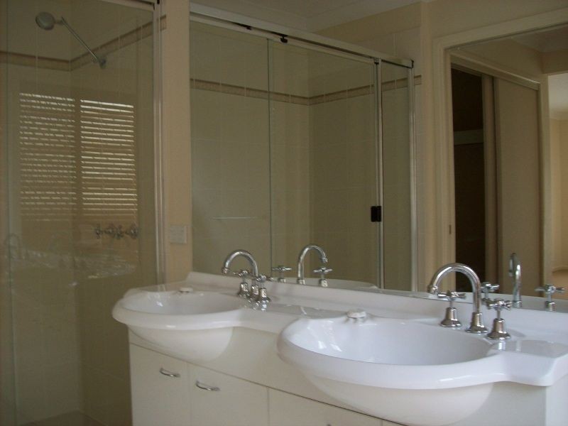 Springfield Lakes QLD 4300