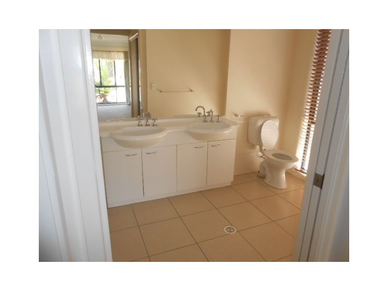 Springfield Lakes QLD 4300