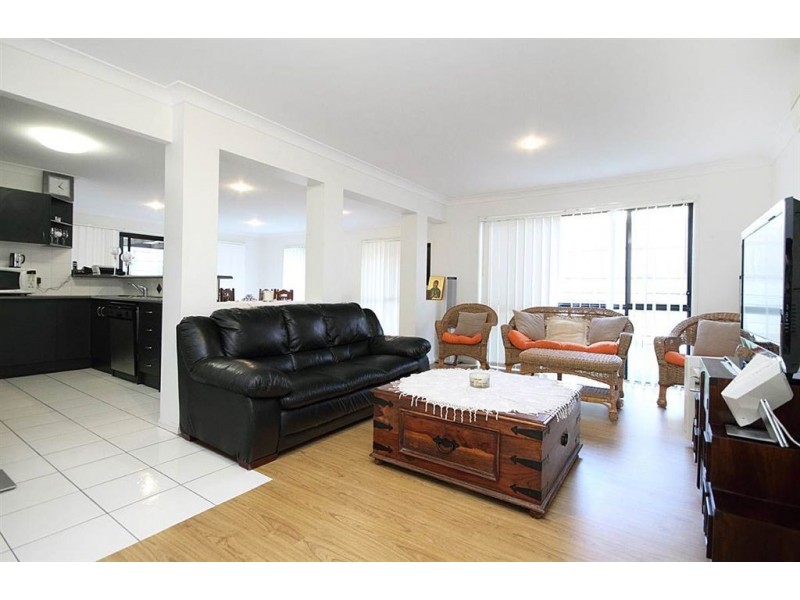19 Davies Street, Goodna QLD 4300