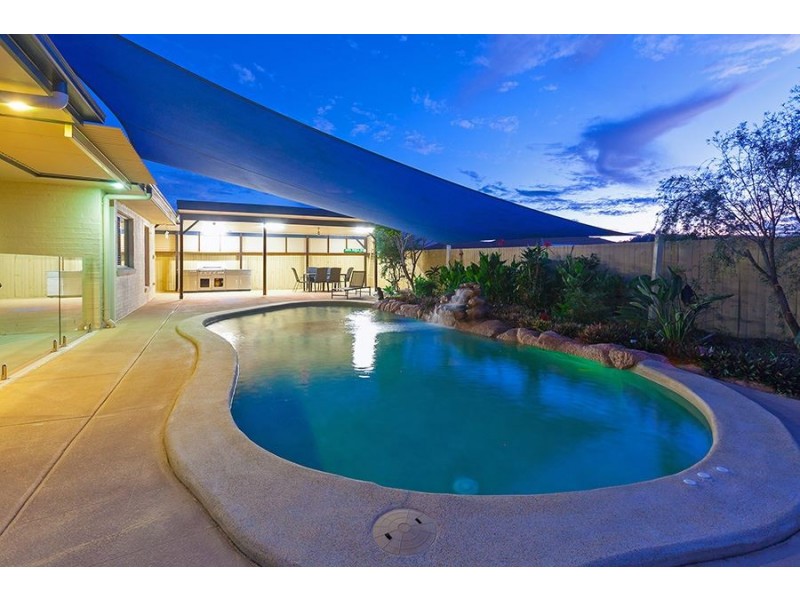 127 Santa Monica Drive, Augustine Heights QLD 4300