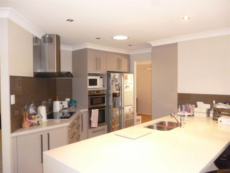 10 Bullocky Place, Springfield QLD 4300