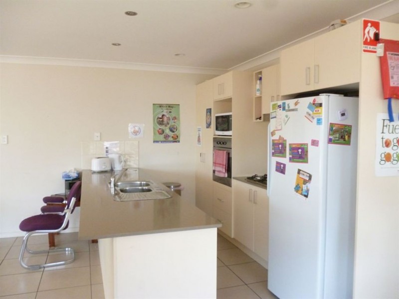 25 Benjamin Court, Yamanto QLD 4305