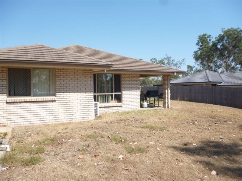 25 Benjamin Court, Yamanto QLD 4305