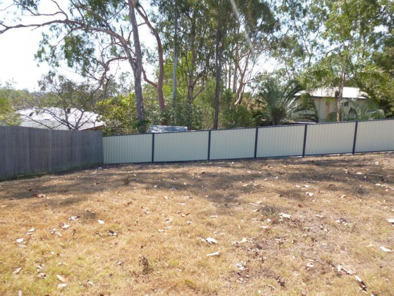 25 Benjamin Court, Yamanto QLD 4305