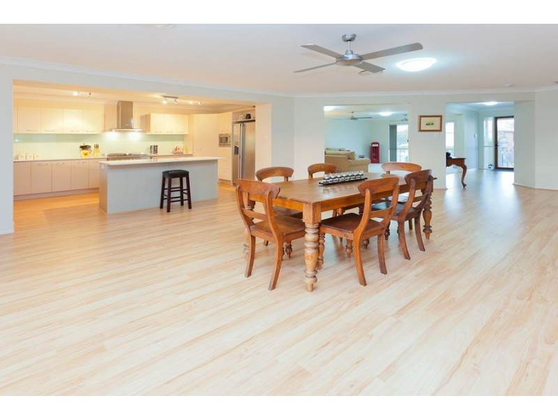 3 Spotted Gum Street, Heathwood QLD 4110