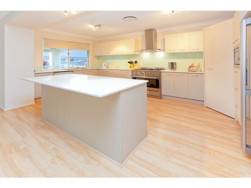 3 Spotted Gum Street, Heathwood QLD 4110