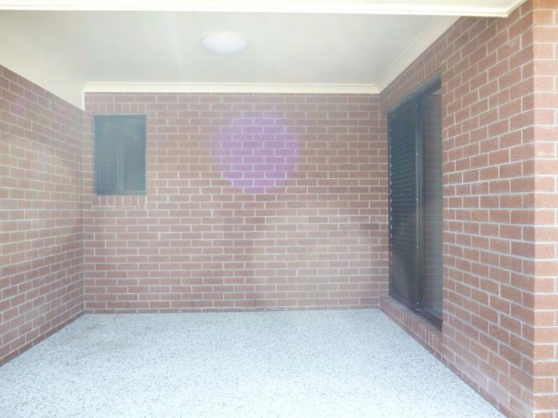 1/5 Robert Place, Yamanto QLD 4305