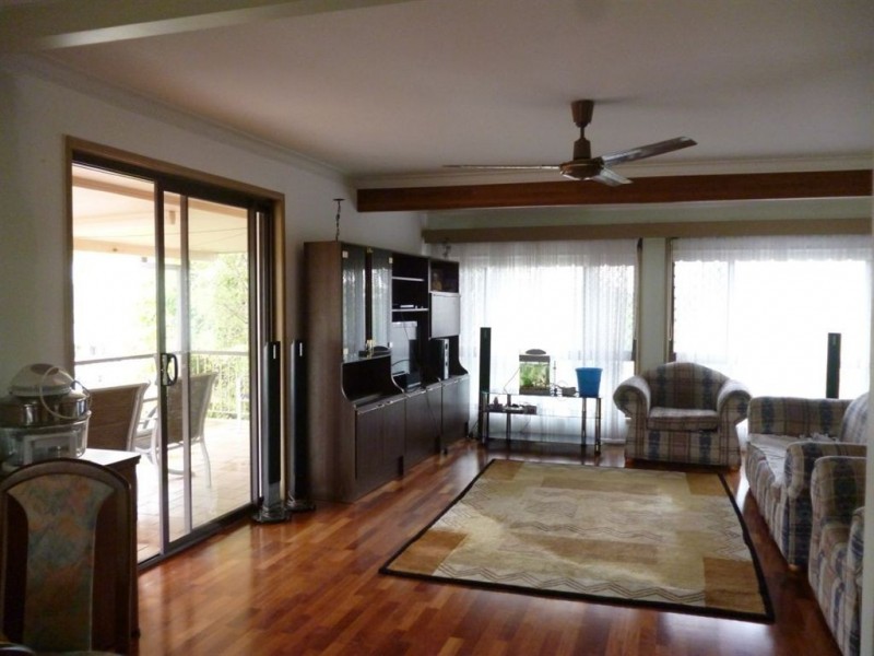 5 Rea Crt, Collingwood Park QLD 4301