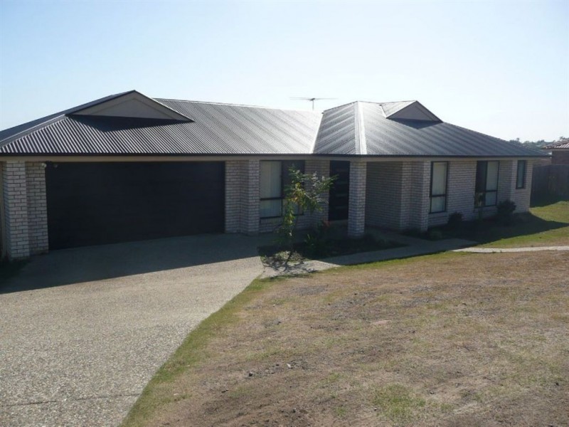 11 Isabella St, Collingwood Park QLD 4301