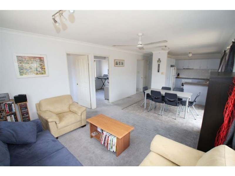 8 Glasgow Blvd, Brassall QLD 4305