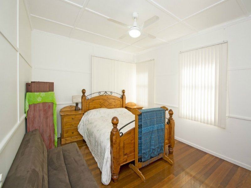 12 Brady Court, Mount Crosby QLD 4306