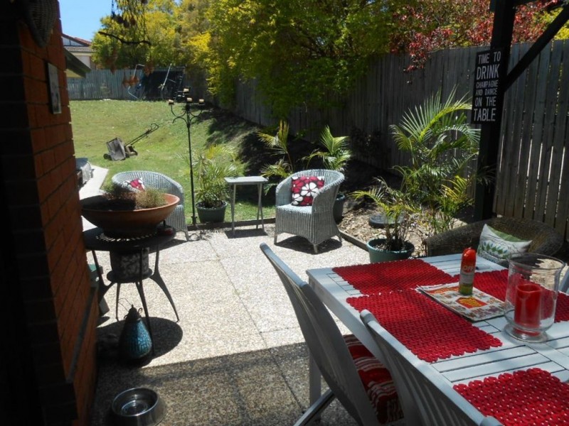 4 Midcrest Lane, Springfield QLD 4300