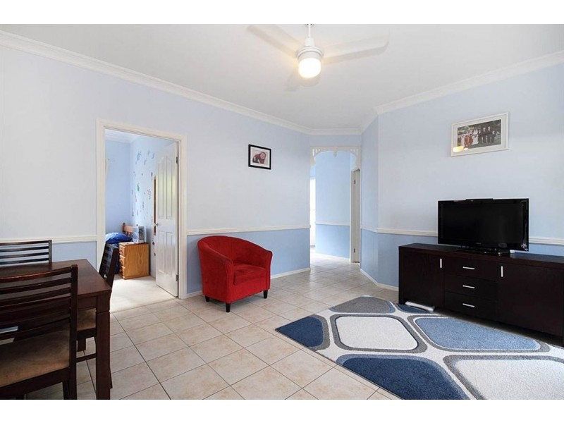 3 Moonbeam St, Springfield Lakes QLD 4300