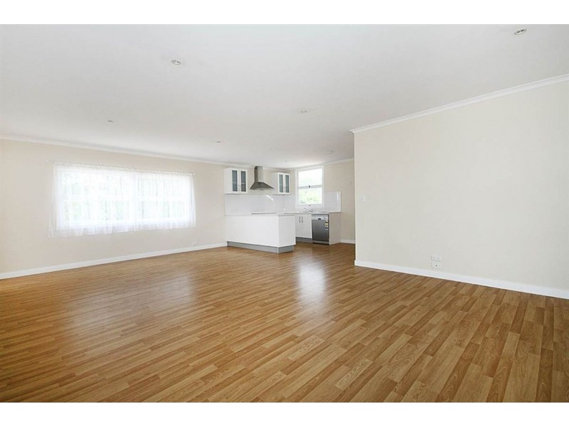 132 Annette Road, Lowood QLD 4311