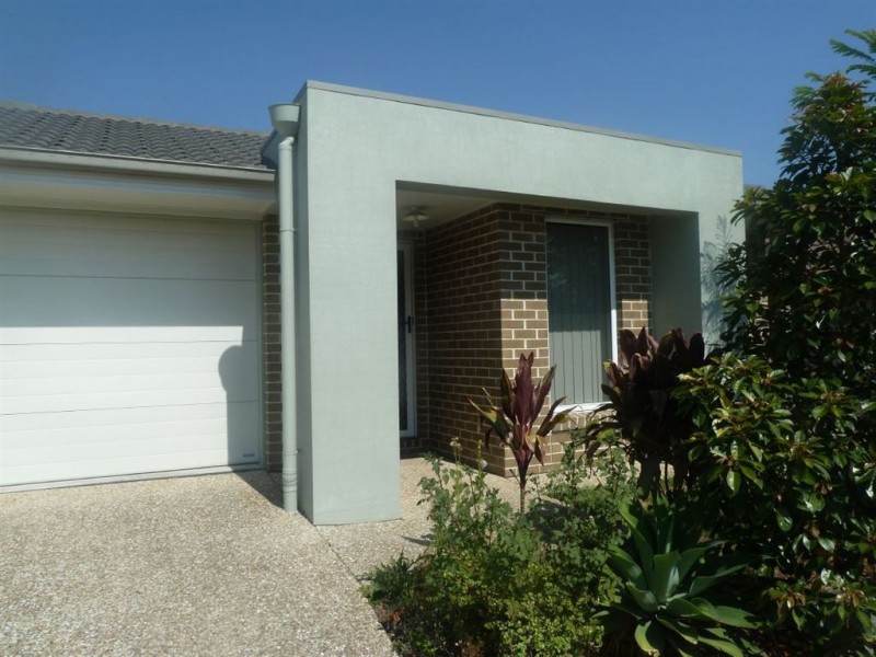 193 Cedar rd, Redbank Plains QLD 4301