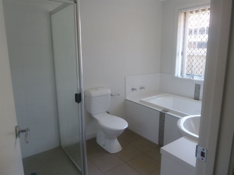 193 Cedar rd, Redbank Plains QLD 4301