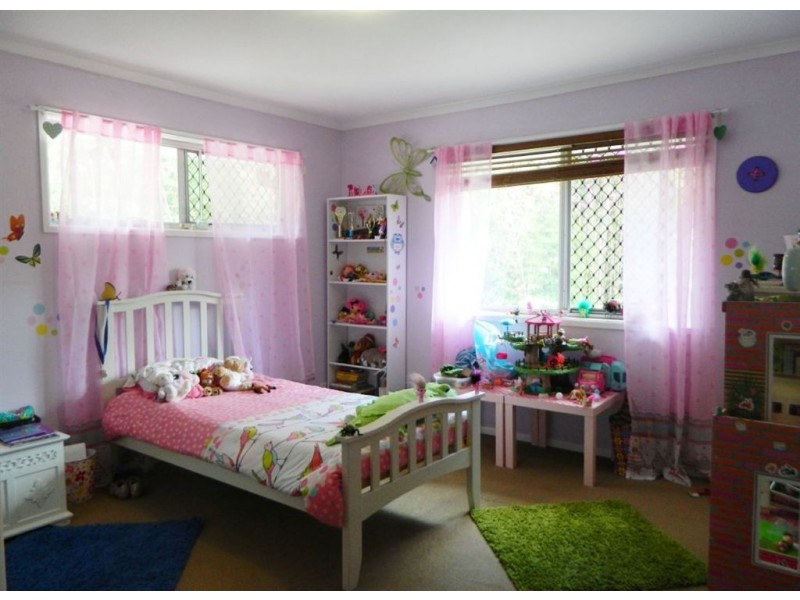 310 Old Logan Road, Camira QLD 4300