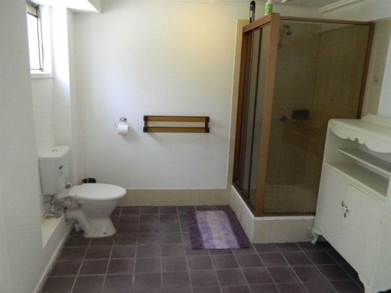 310 Old Logan Road, Camira QLD 4300