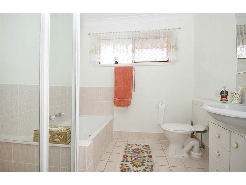 14 Highridge Rd, Springfield QLD 4300