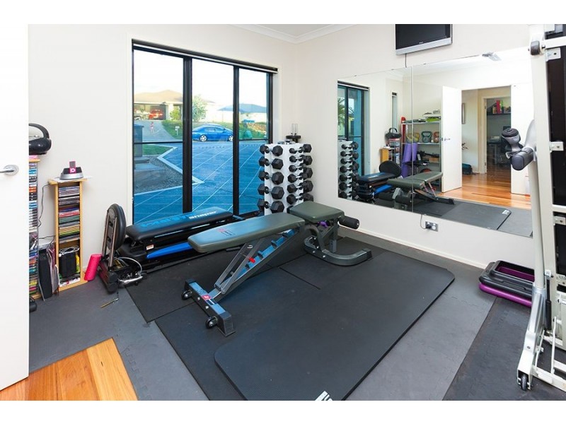 3 Patricius Place, Augustine Heights QLD 4300