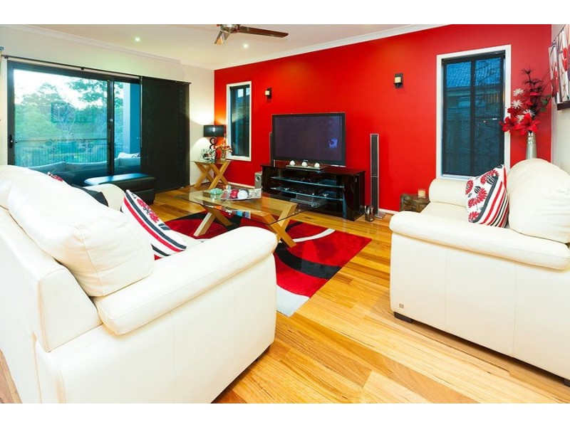 3 Patricius Place, Augustine Heights QLD 4300