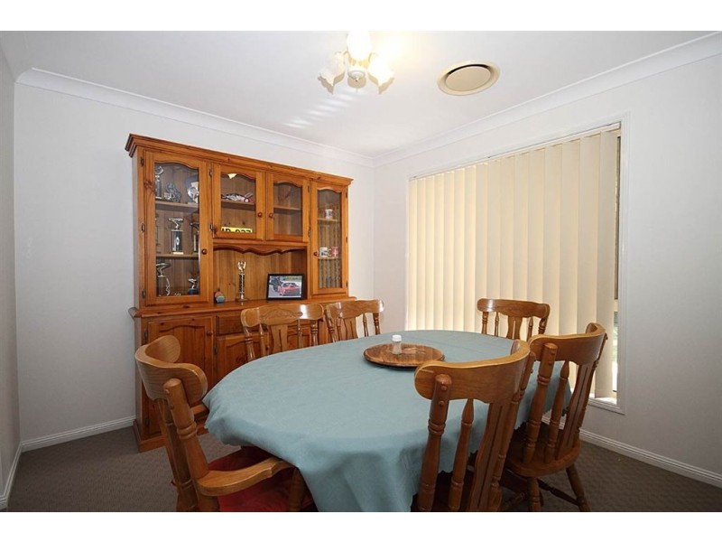 4 Pearl Circuit, Springfield QLD 4300
