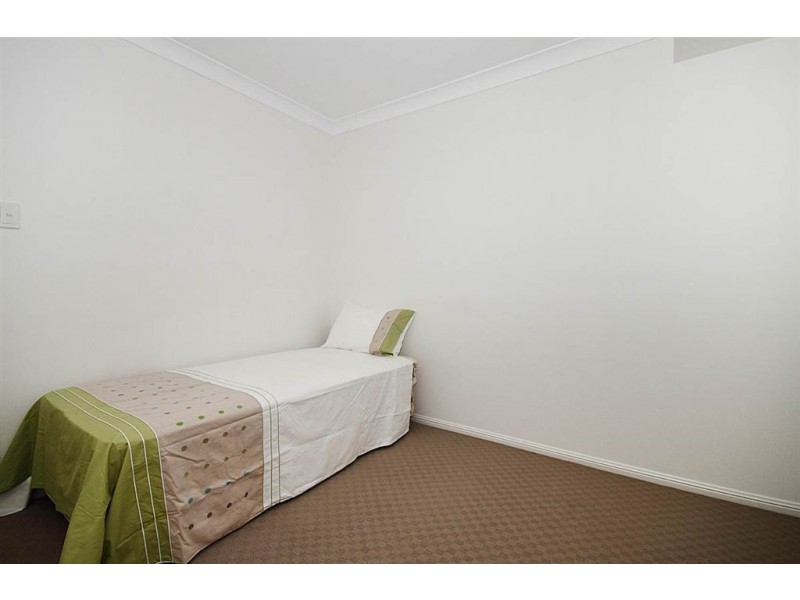 4 Pearl Circuit, Springfield QLD 4300