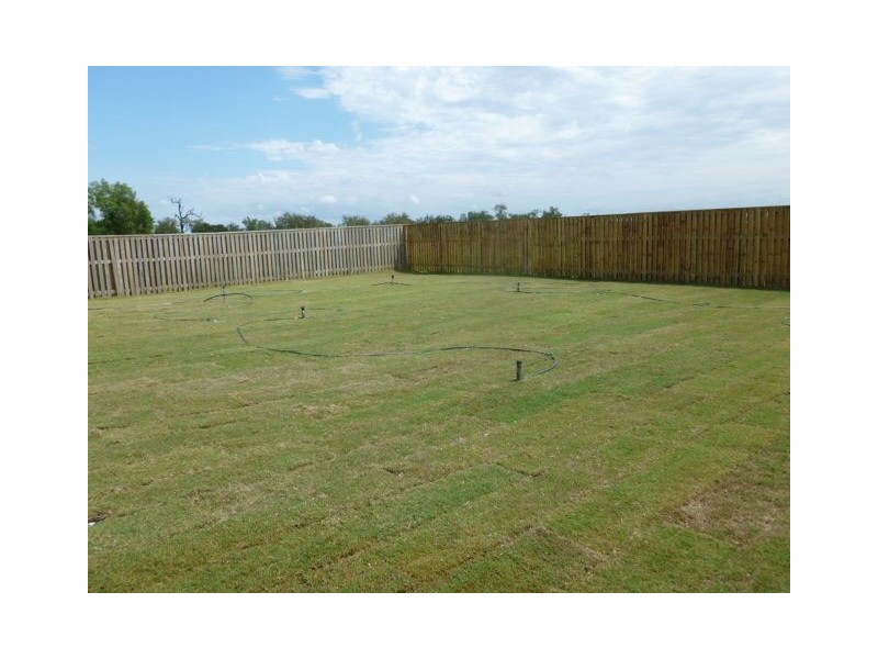 25 Blaxland Court, Laidley QLD 4341